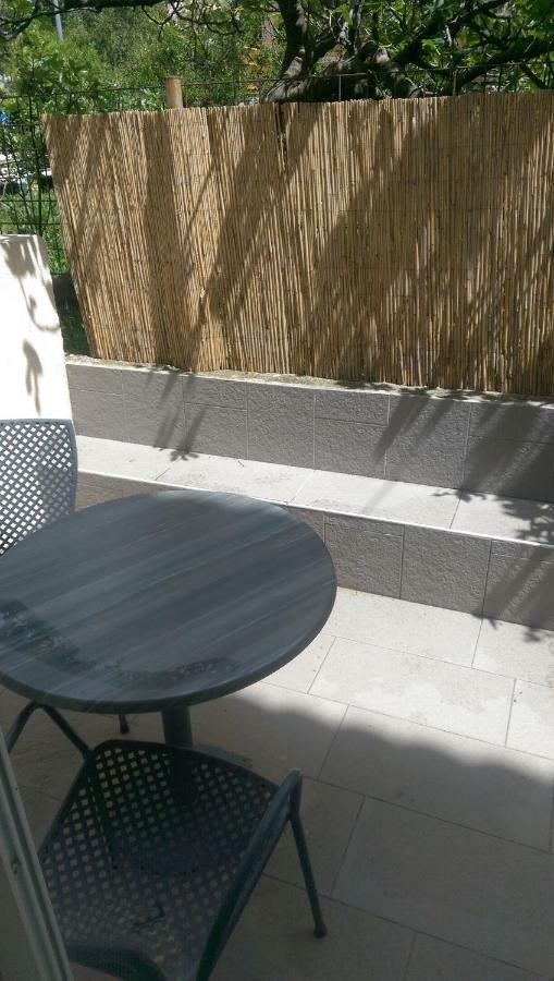 Apartmani Dina マカルスカ エクステリア 写真