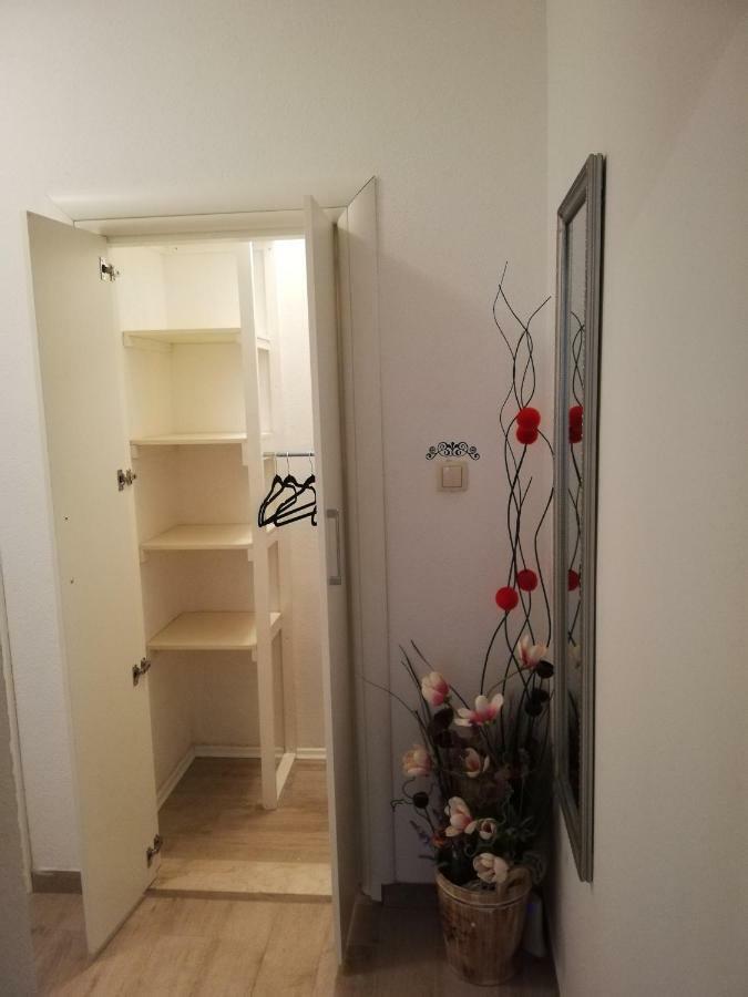 Apartmani Dina マカルスカ エクステリア 写真